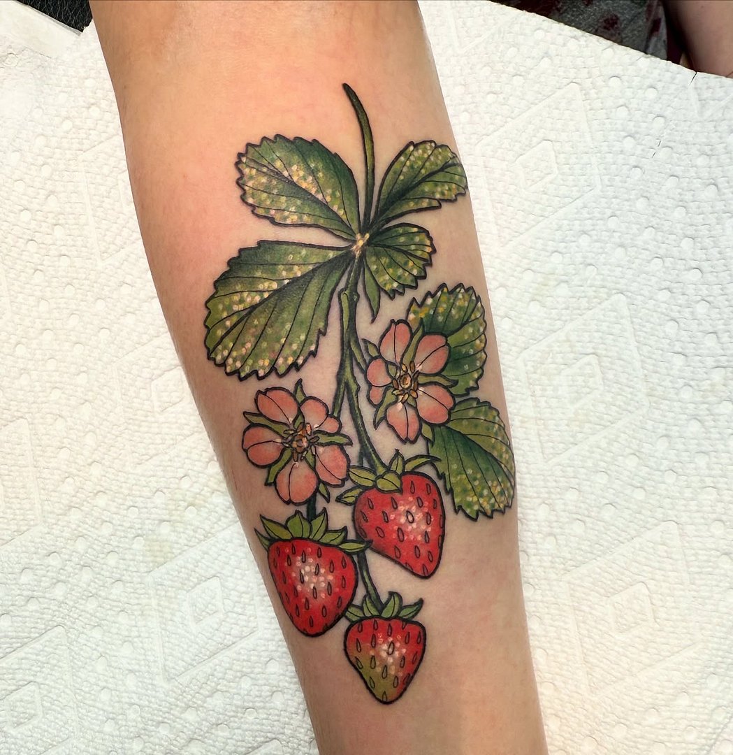 Glitter tattoo by Caitlin Stairs