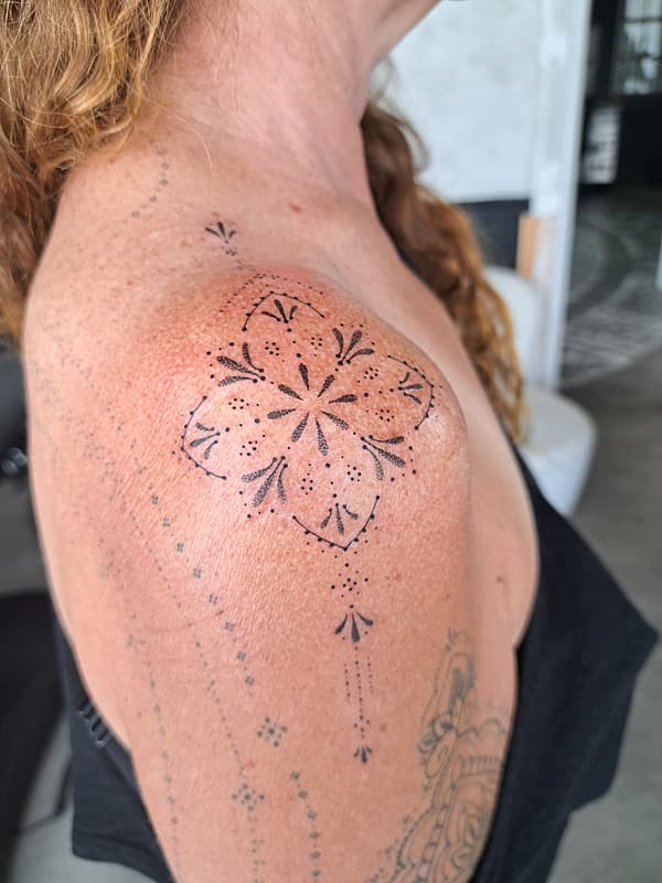 Ornamental tattoo by Alex🧜🏼‍♀️• Ornamental Ink • Tattoo Artist