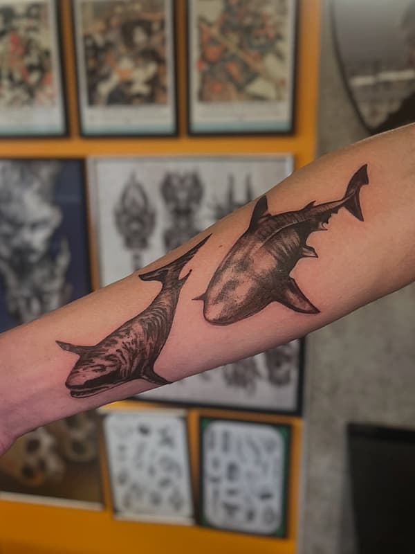 Blackwork tattoo by Natalie Maslin Tattoo