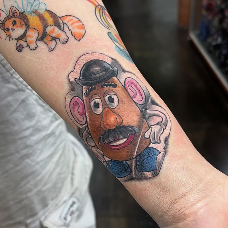Neo-Traditional tattoo by Jamie Renee