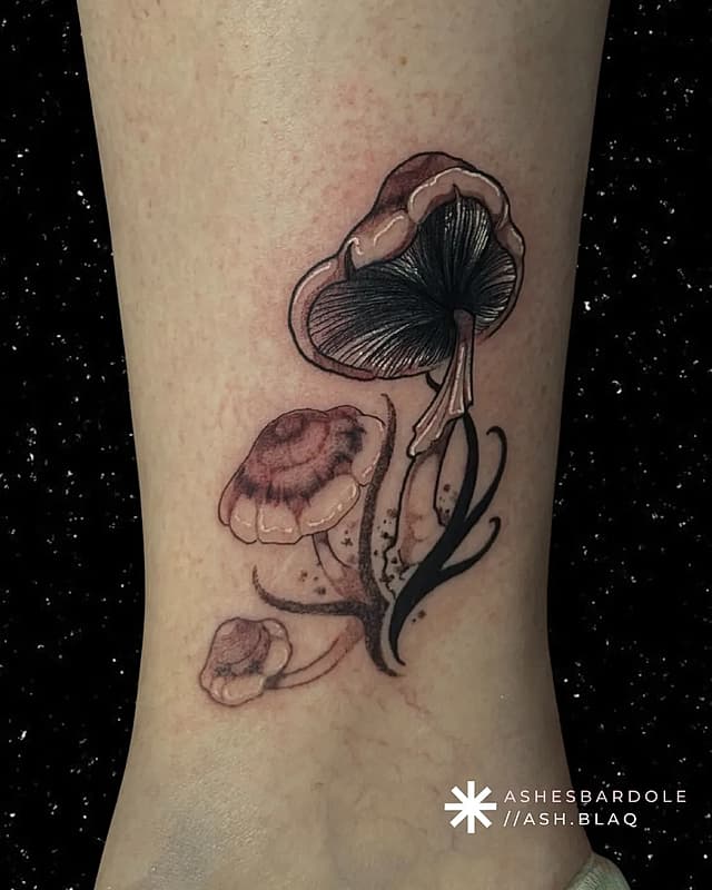 Tattoo by Tattoo & Fine Artist 