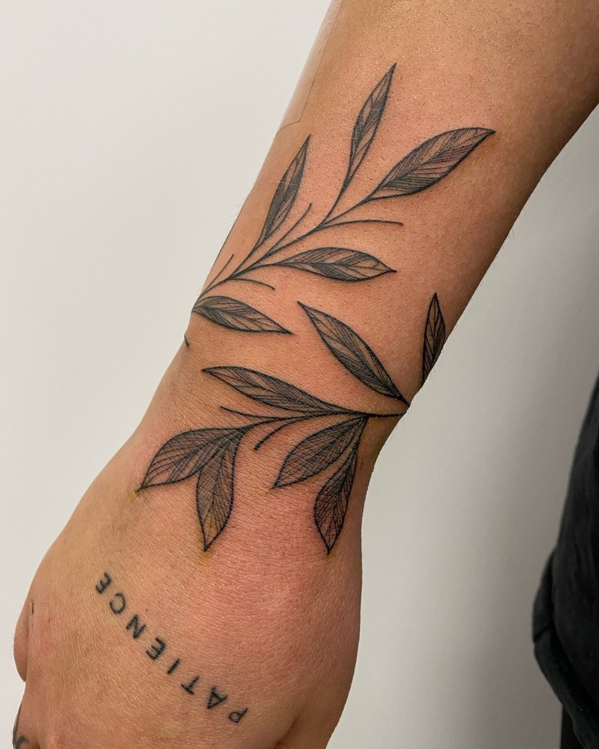 Fineline tattoo by Paul Rapley -Fineline Tattoos