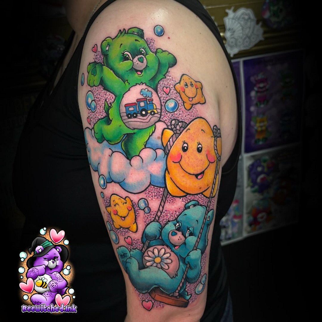 Tattoo by 𖤐 ₊˚✧ ☾ 𝕭𝖊𝖊 ☽ ✧˚₊𖤐 in Perth