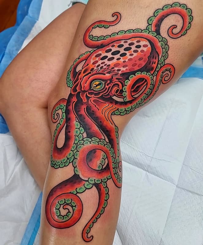 Neo-Traditional tattoo by LAUREN FOX ⛓️ Neotraditional Tattoos