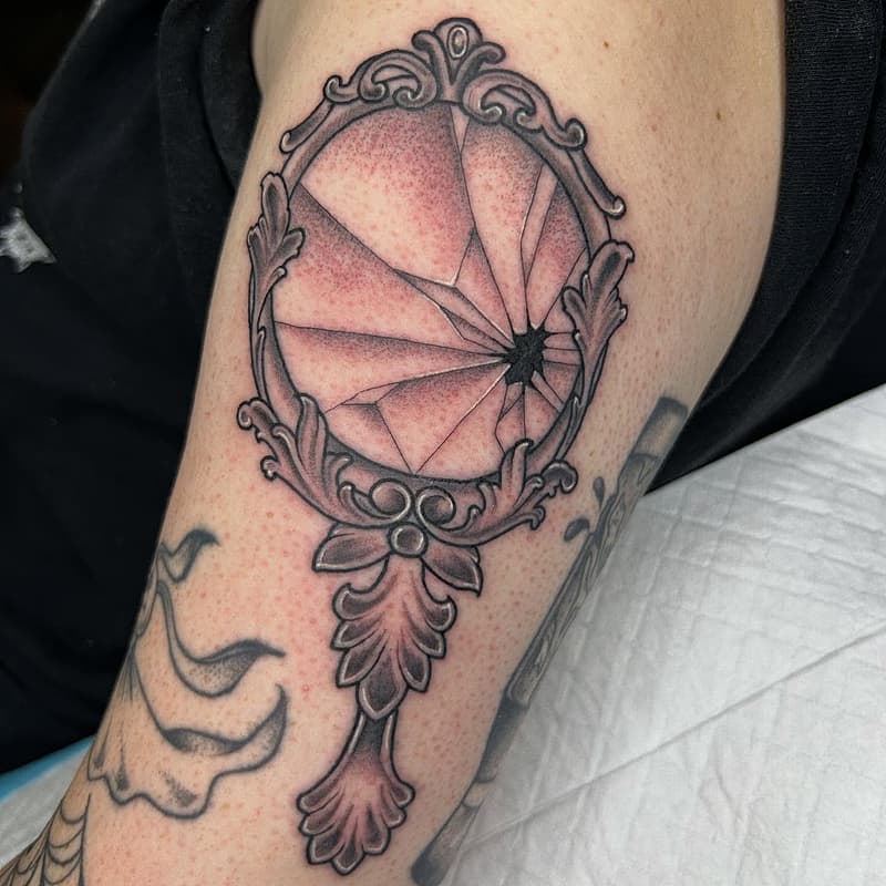 Tattoo by taylatattoo