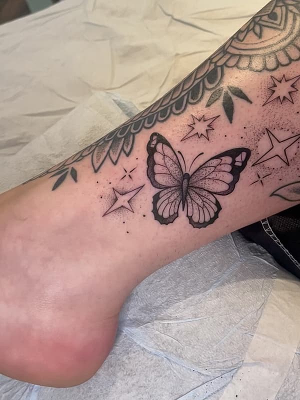 Blackwork tattoo by Amanda Marie