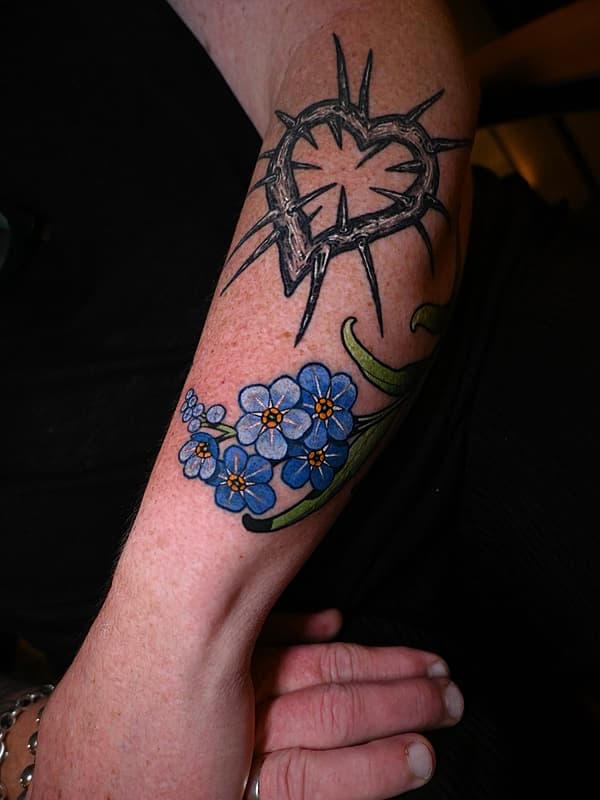 Neo-Traditional tattoo by Jules Kacerova
