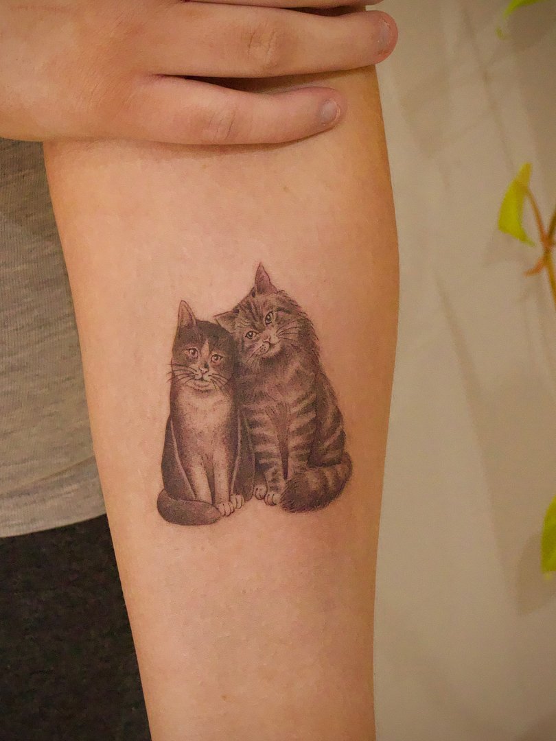 Illustrative tattoo by Solaire