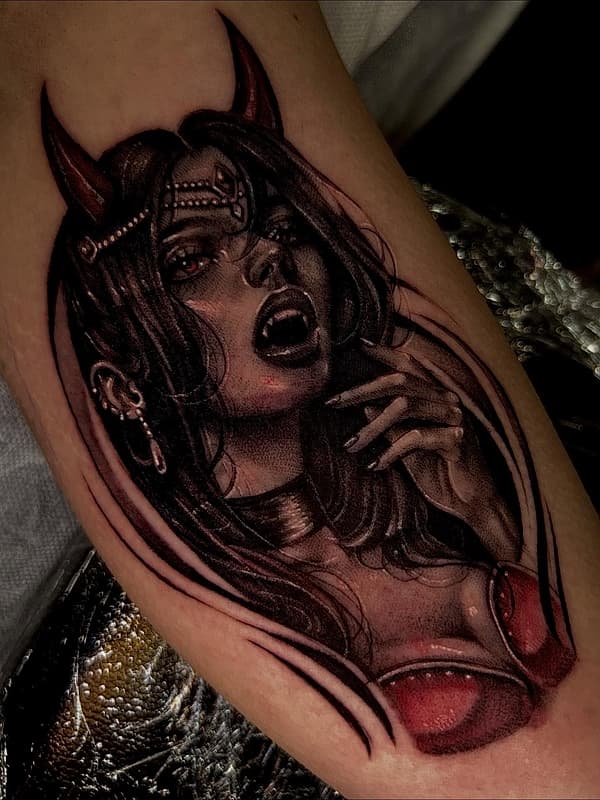 Blackwork tattoo by ✧ 𝐄 𝐋 𝐋 𝐈 𝐄 ✧