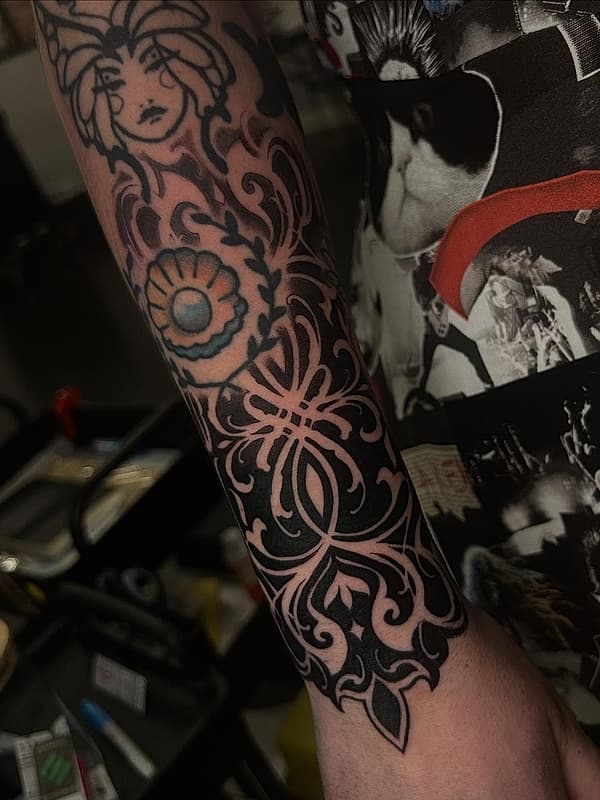 Tattoo by ✧ 𝐄 𝐋 𝐋 𝐈 𝐄 ✧
