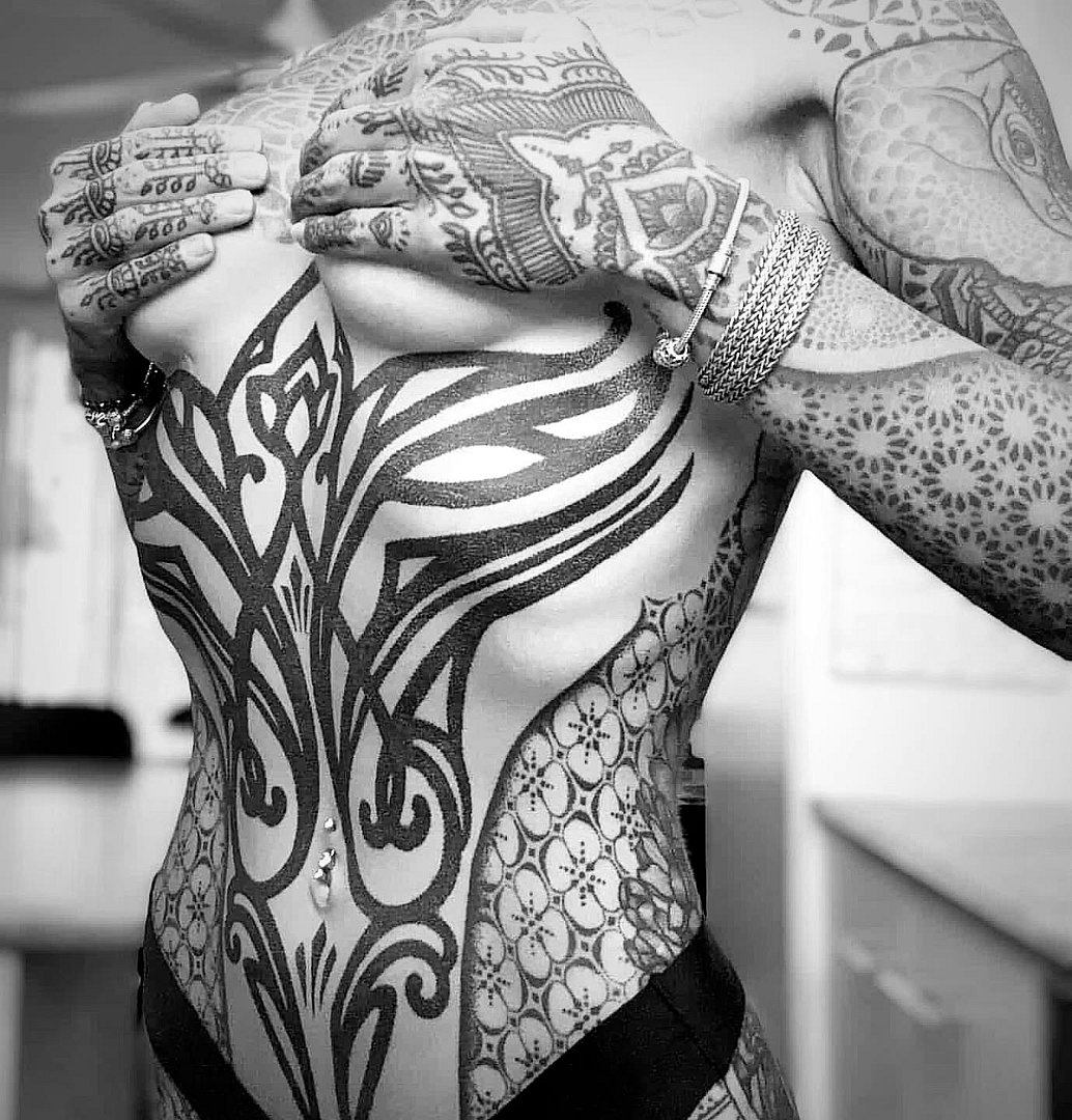 Dotwork tattoo by Anna Day