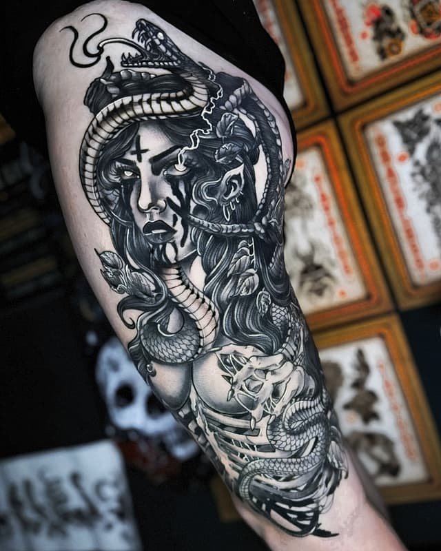 Blackwork tattoo by Graceless Tattoos