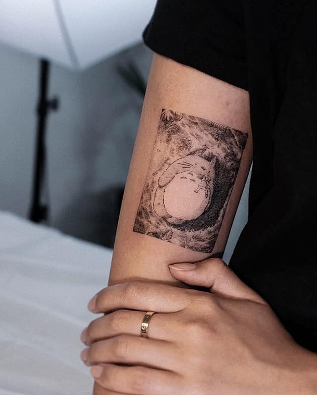 Fineline tattoo by Heize · Sydney tattoo artist