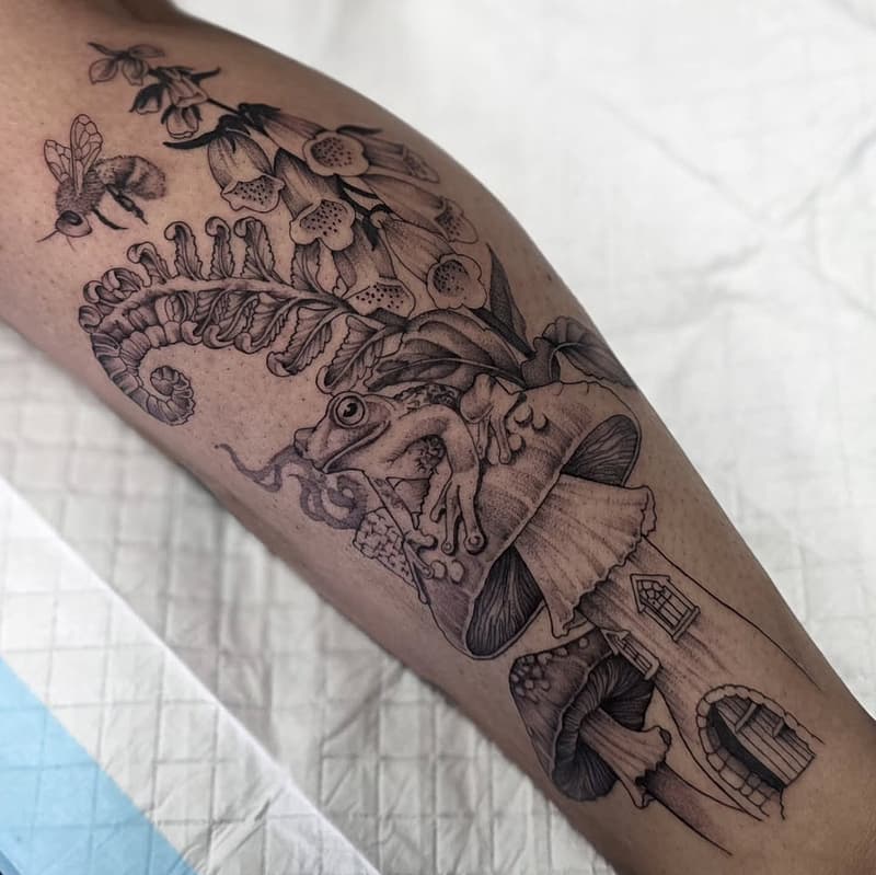 Blackwork tattoo by Chelsea