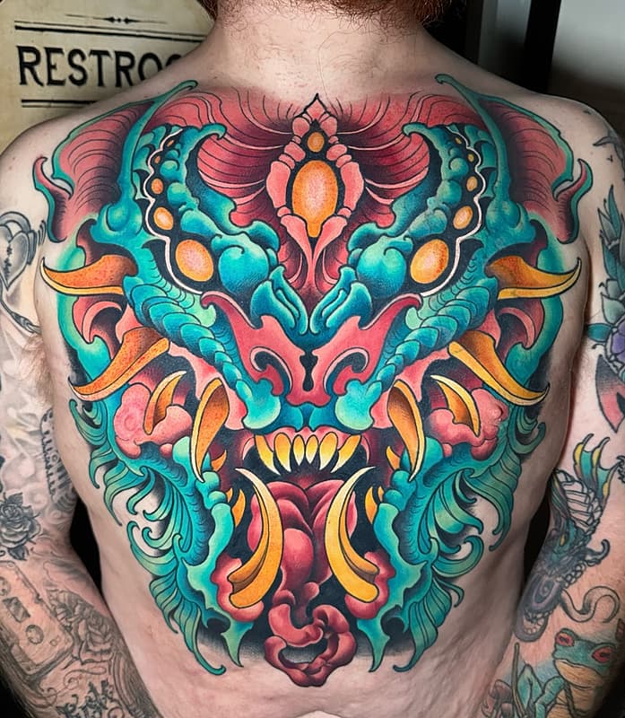 Neo-Traditional tattoo by Robin Brandstätter