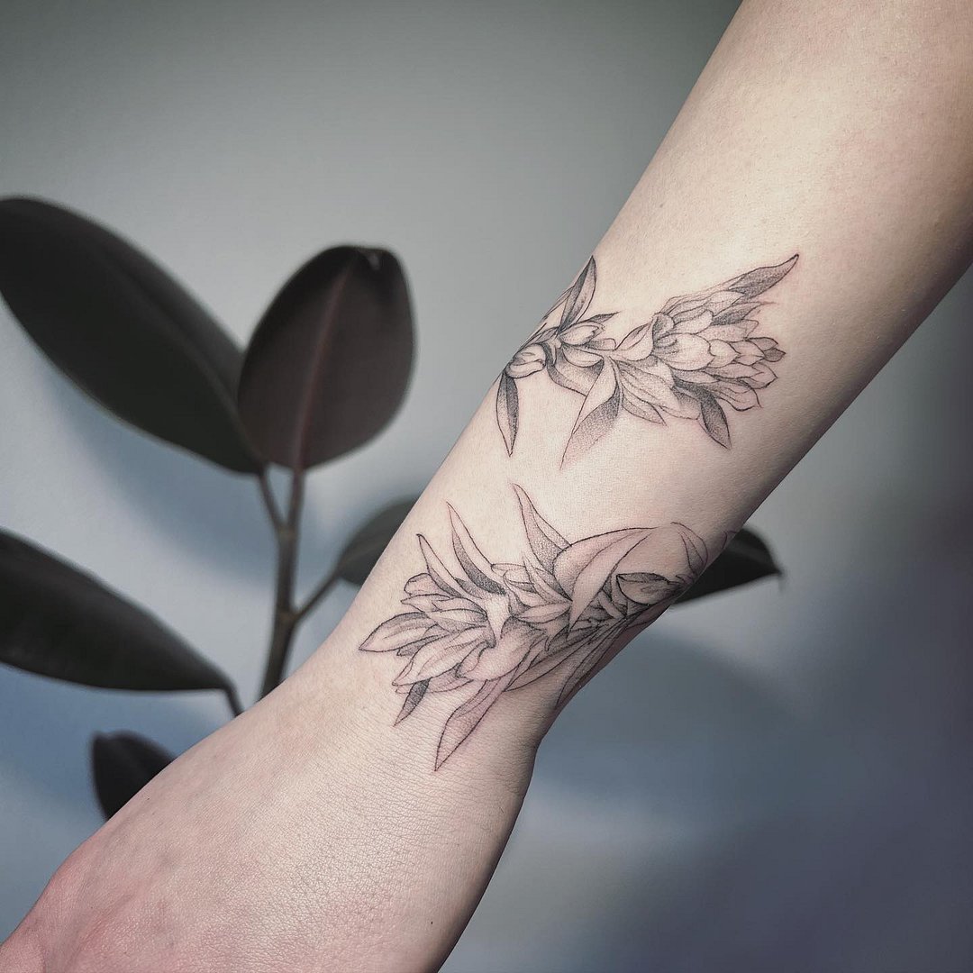 Fineline tattoo by Soul Whisper Ink 靈語刺青