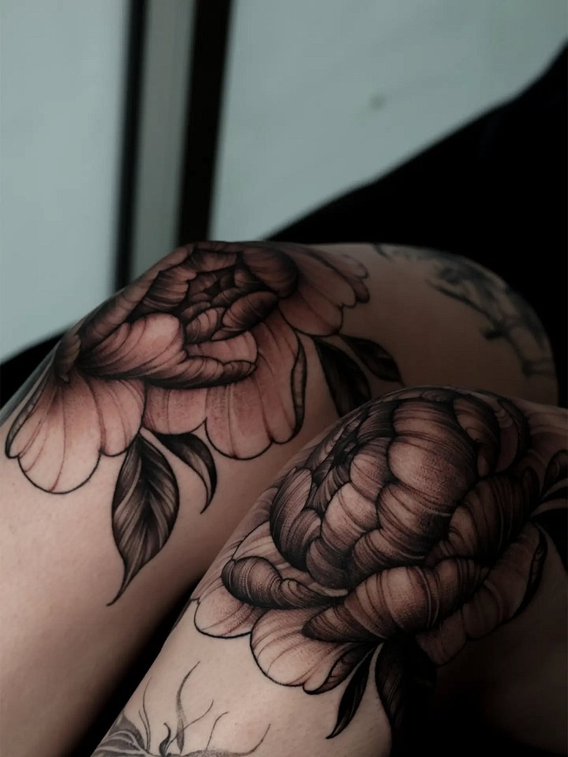 Art Nouveau tattoo by jthongbai.tattoo