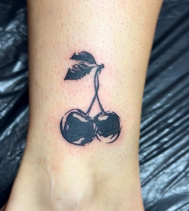 Realism (black & grey) tattoo by Georgie Pulham 🪬