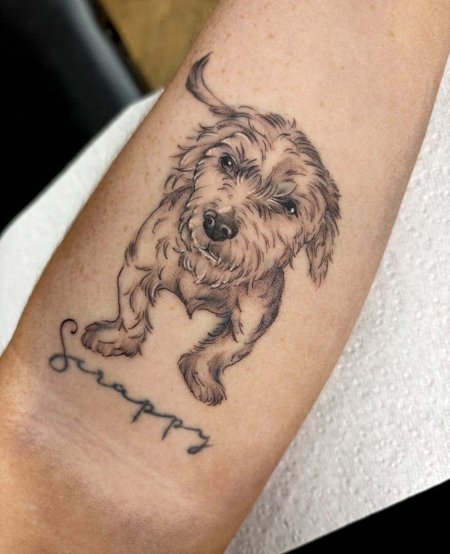 Illustrative tattoo by Izzy