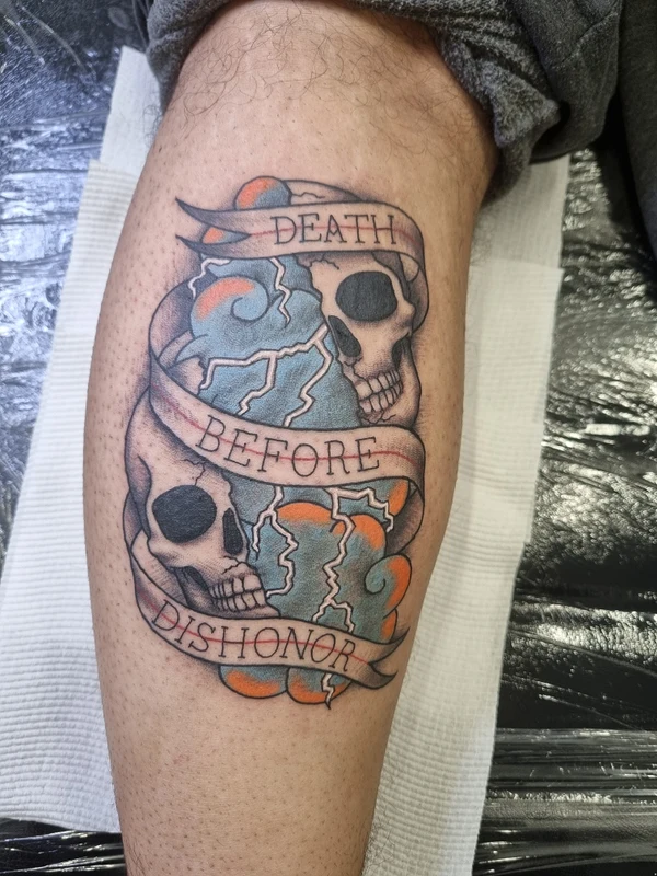 Watercolour tattoo by Reed