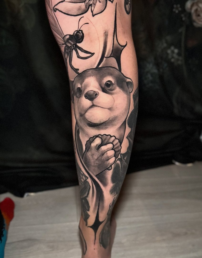 Neo-Traditional tattoo by Sebastian • Tattoo Artist Frankfurt
