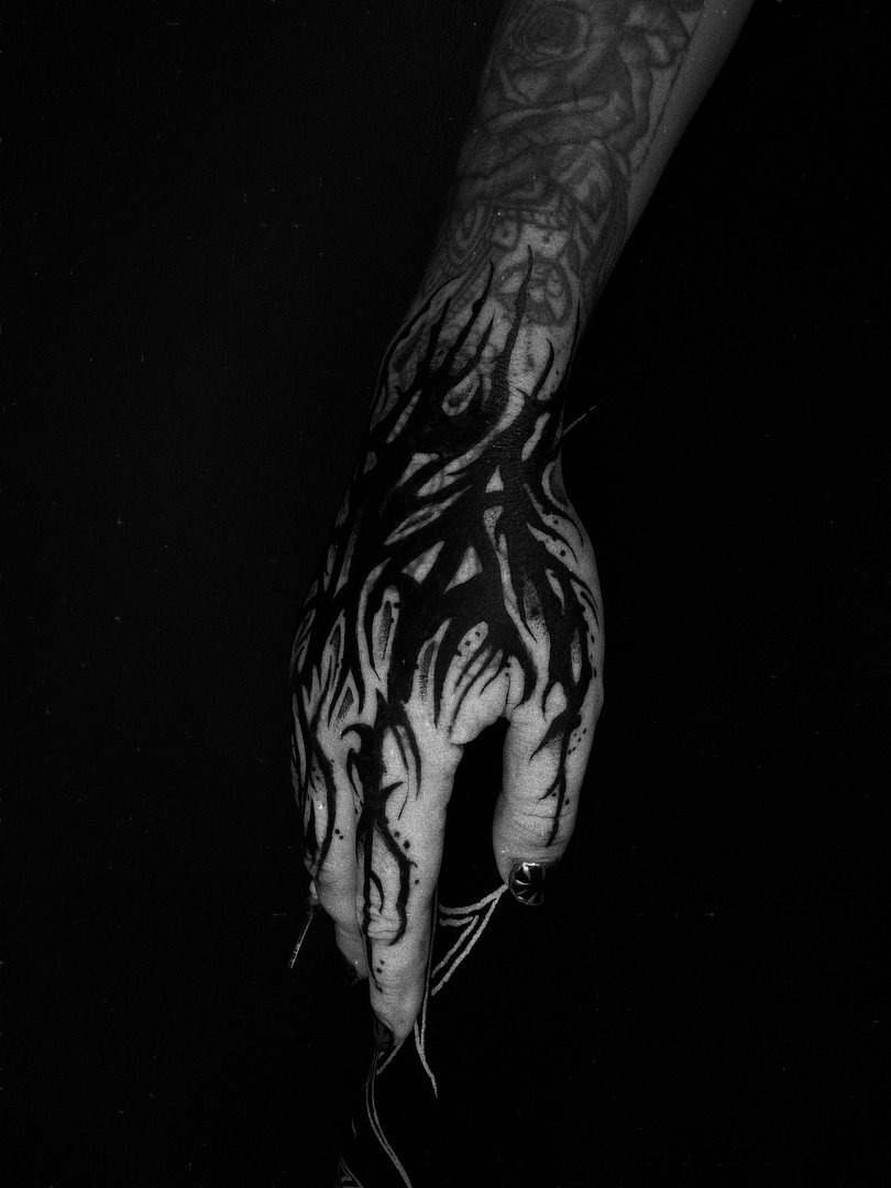 Blackwork tattoo by Scott 