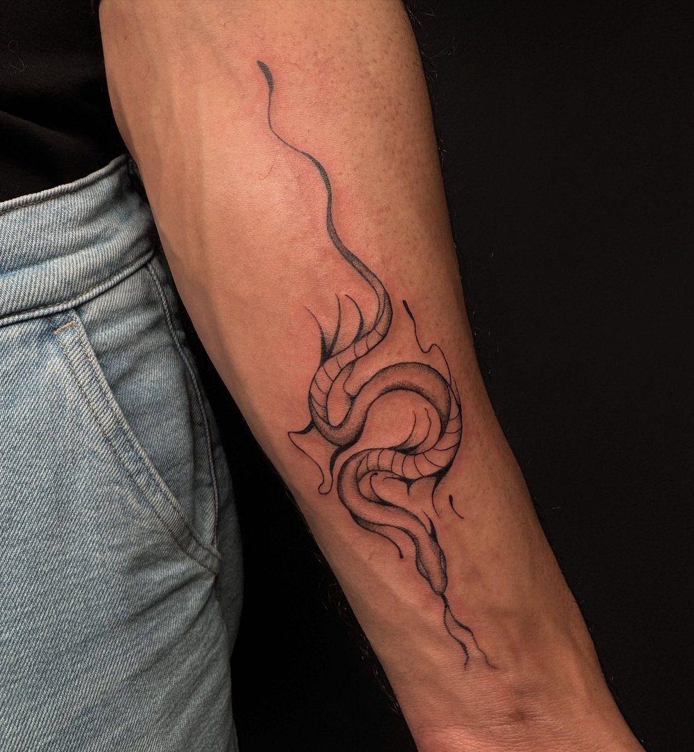Blackwork tattoo by Scott 