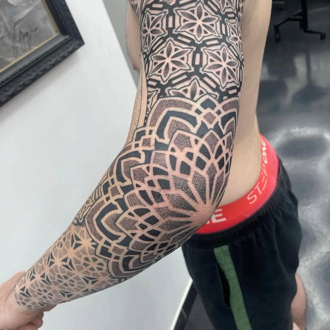 Dotwork tattoo by Dylan Wilde