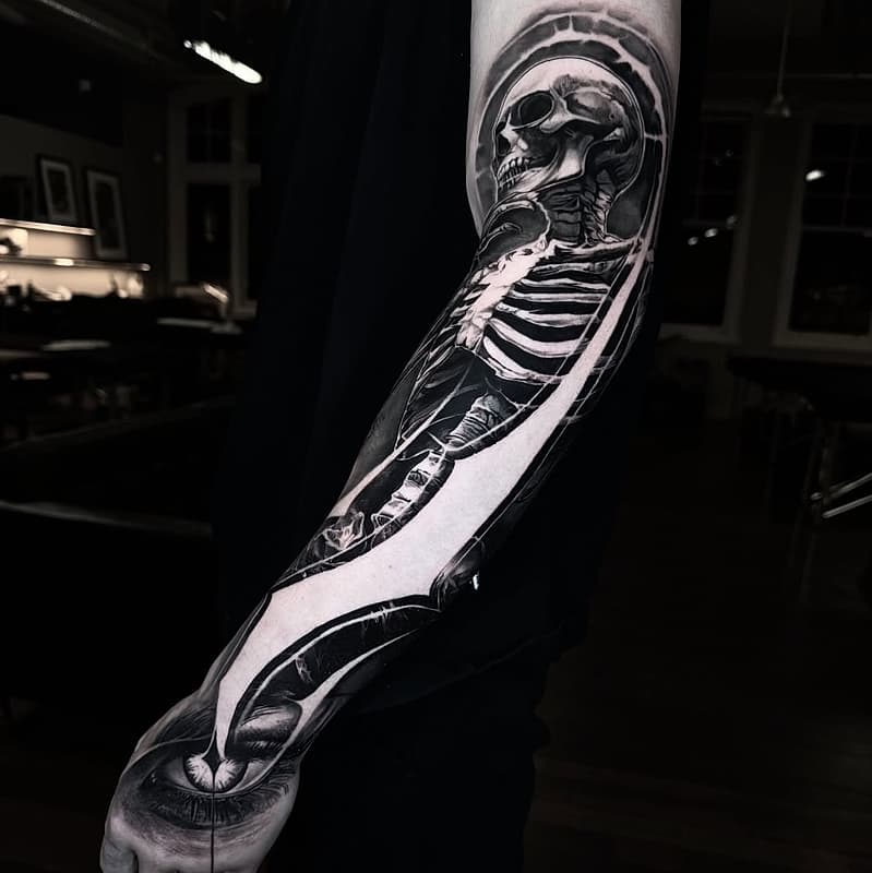 Tattoo by H E L L R A Z O R