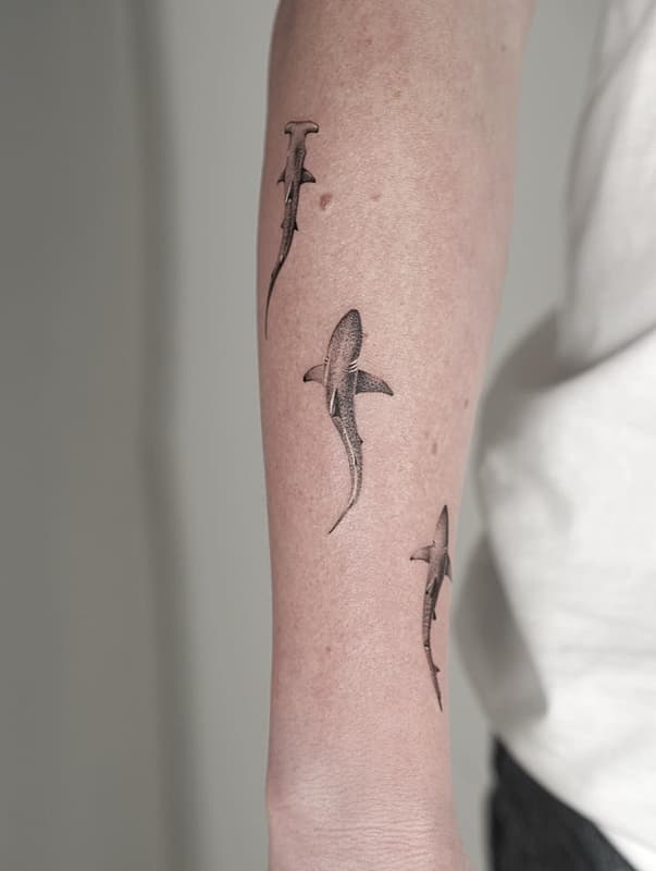 Micro-realism tattoo by Mojo