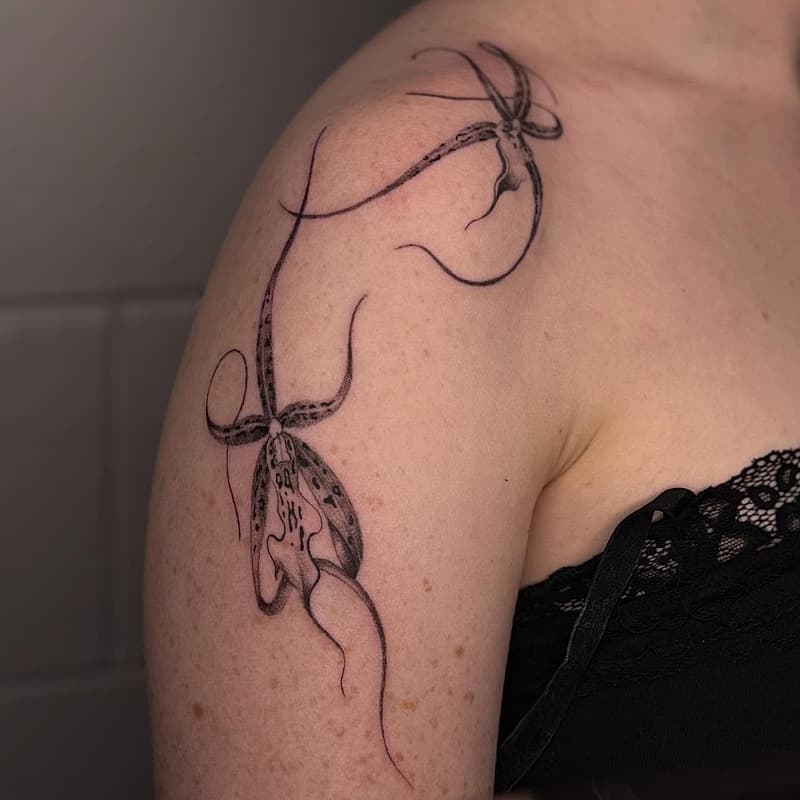 Neo-Japanese tattoo by 〰️˖°𝓶𝓲𝓴𝓪 𓂃⊹ ִ