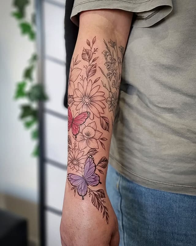 Illustrative tattoo by Kat Clarke