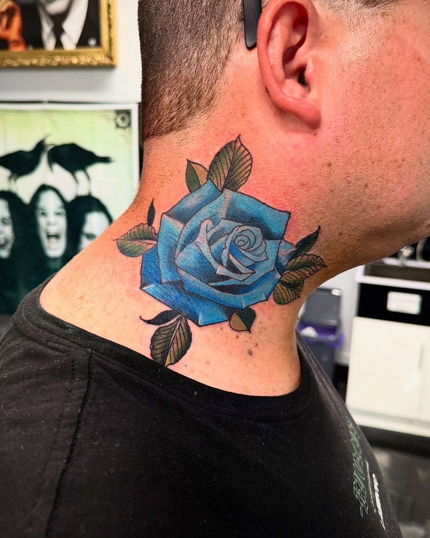 Geometric tattoo by joshlewis.tattooer