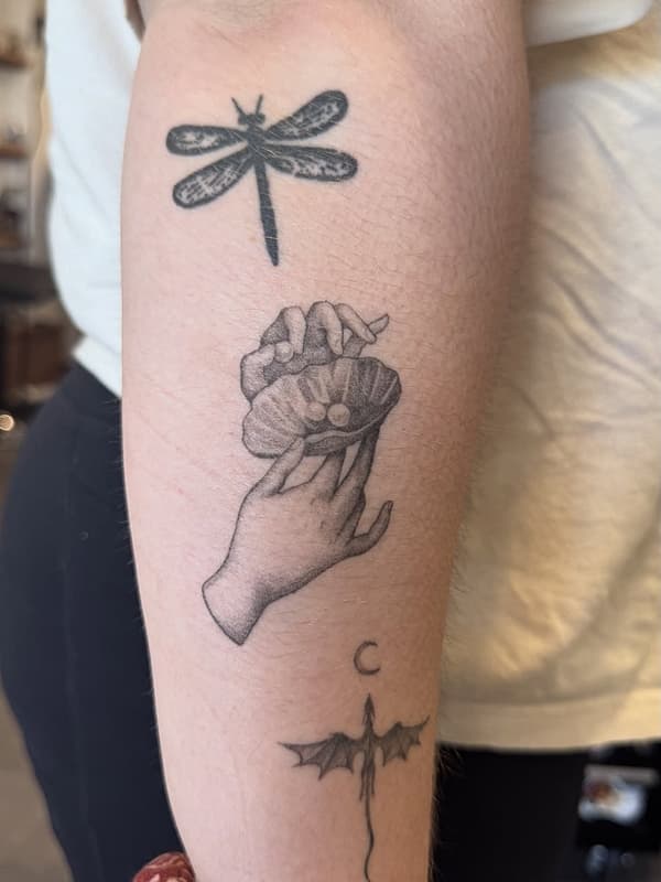 Tattoo by 𝔖𝔞𝔪 𝔅𝔩𝔞𝔠𝔨𝔞 in Sydney