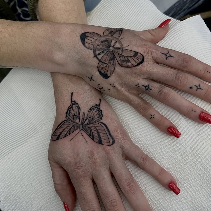 Illustrative tattoo by NICO PEDRAZA