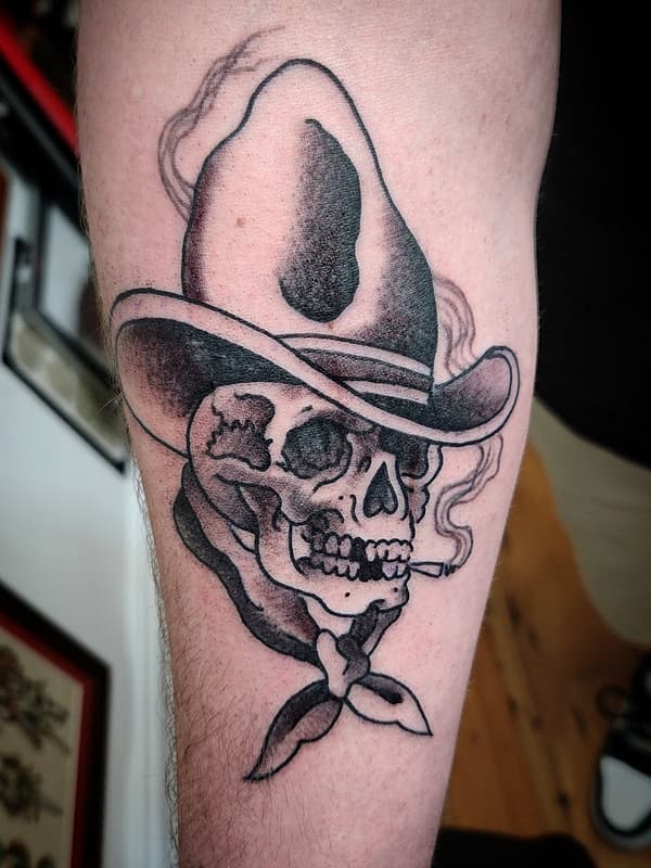 Tattoo by Benjamin Raddatz power tattooing