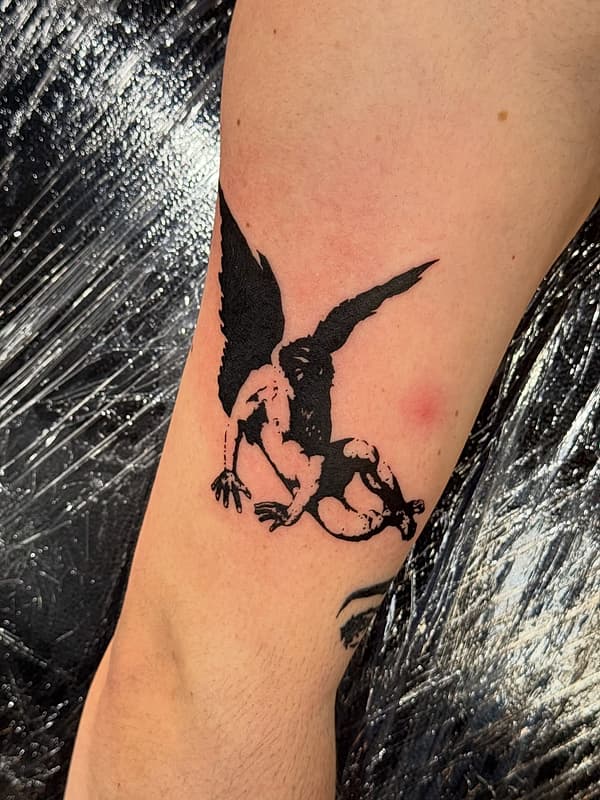 Blackwork tattoo by 𝔇𝔞𝔯𝔨𝔞𝔯𝔪𝔬𝔲𝔯