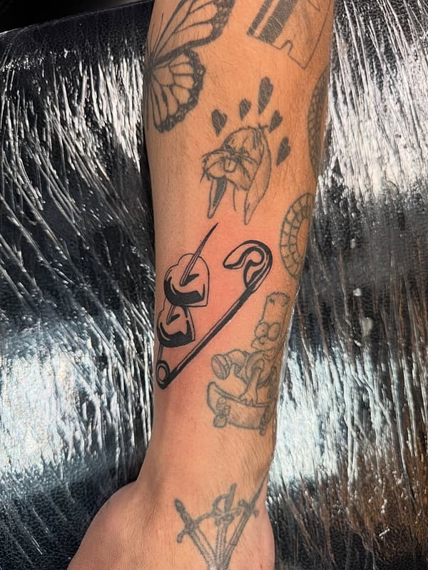 Tattoo by 𝔇𝔞𝔯𝔨𝔞𝔯𝔪𝔬𝔲𝔯