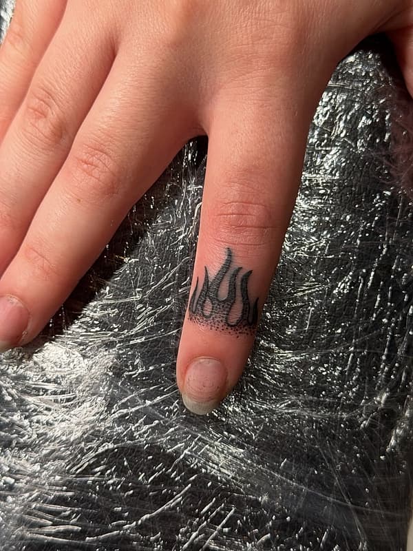 Blackwork tattoo by 𝔇𝔞𝔯𝔨𝔞𝔯𝔪𝔬𝔲𝔯