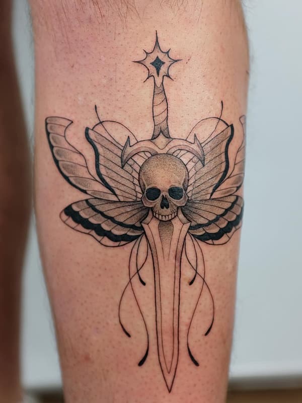 Illustrative tattoo by Bree
