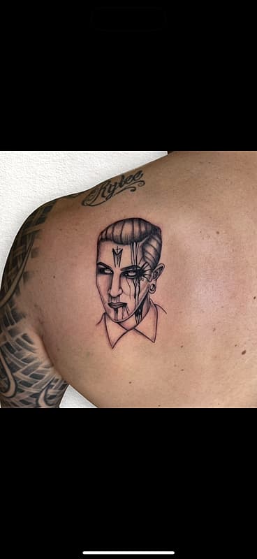 Tattoo by 𝙎𝙃𝙀𝙇𝙇 𝙏𝘼𝙏𝙏𝙎
