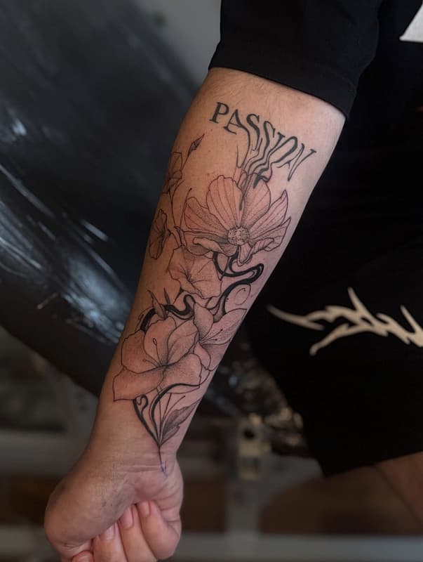 Illustrative tattoo by Splatman Tattoos♥️🖤