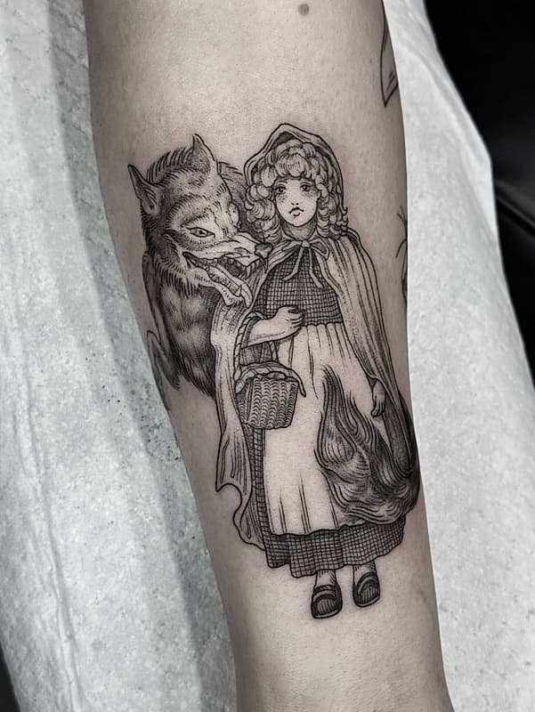 Blackwork tattoo by Teneille/ Neil