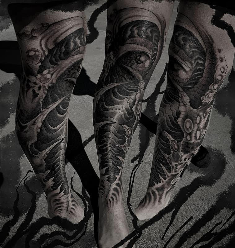 Blackout tattoo by Rilla Naycha