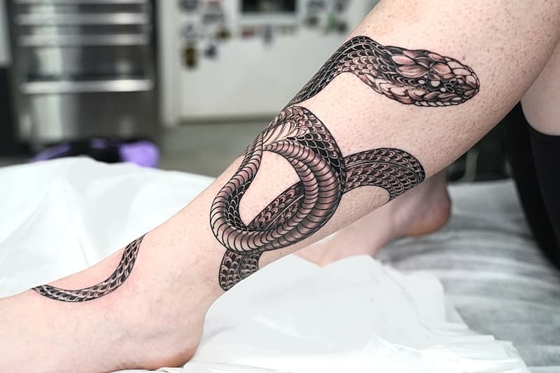 Tattoo by Sandy Beachez