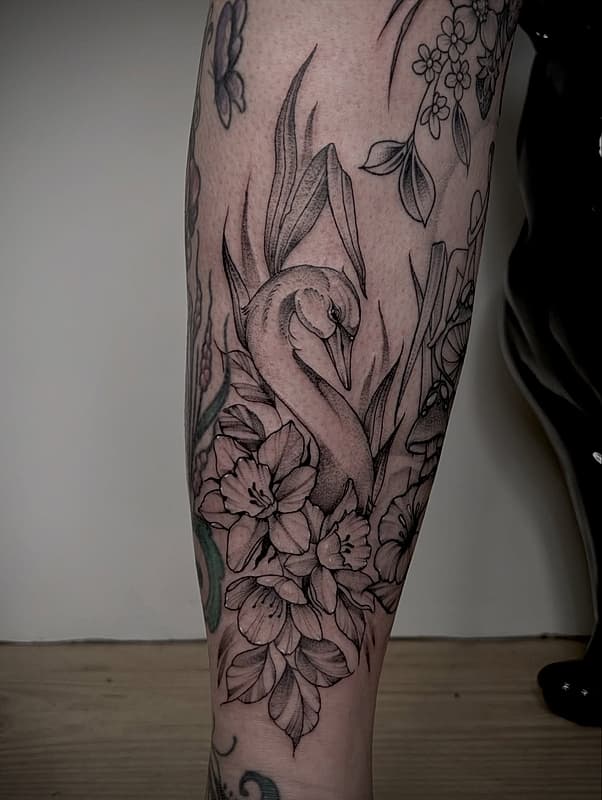 American Traditional tattoo by Rohann Hewetson~Tattooer