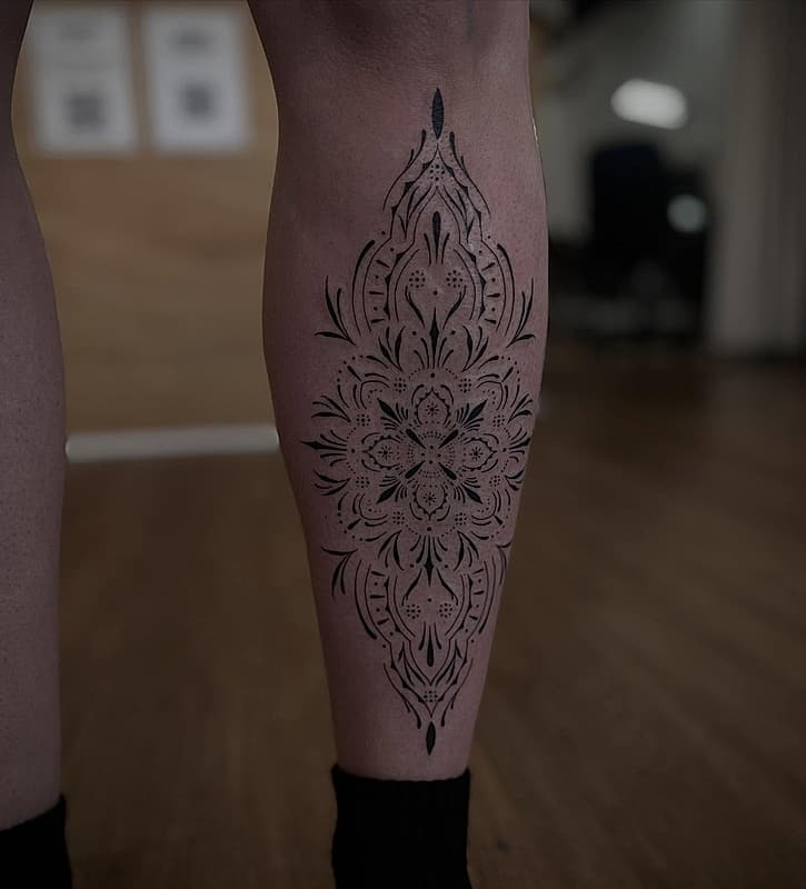 Geometric tattoo by Liv Arnfield