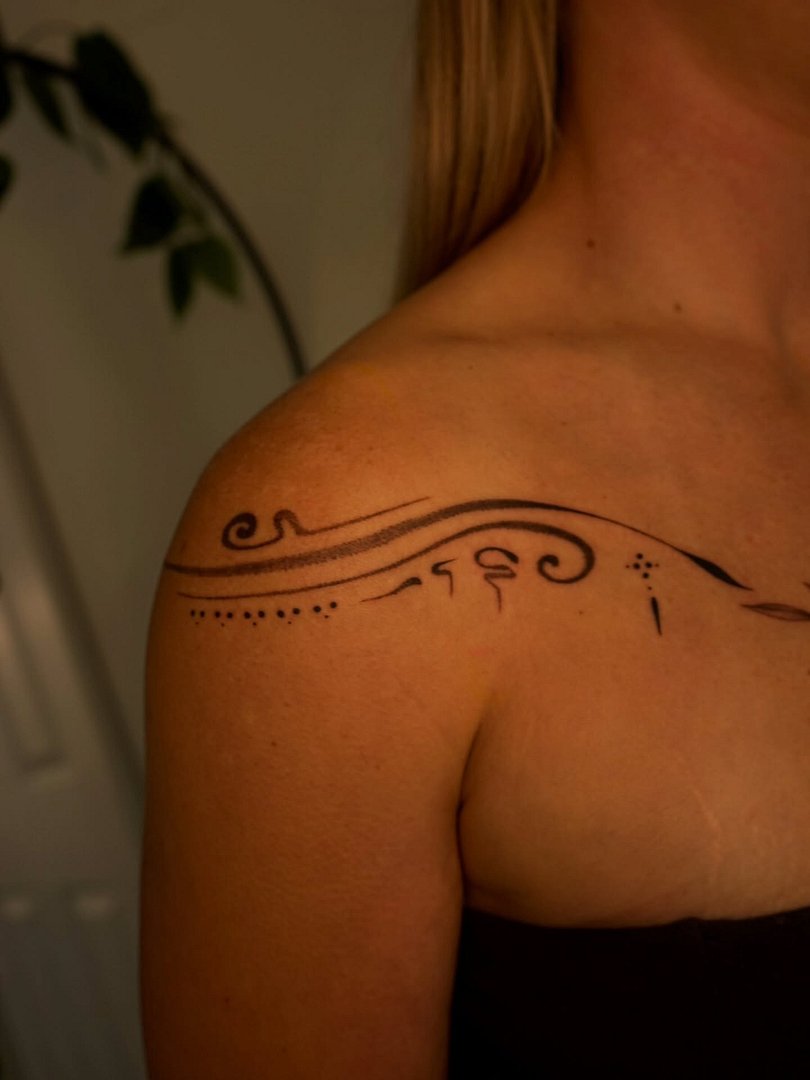 Illustrative tattoo by Taylah Jade ♍︎ • Intuitive Tattoo ✺ Australia