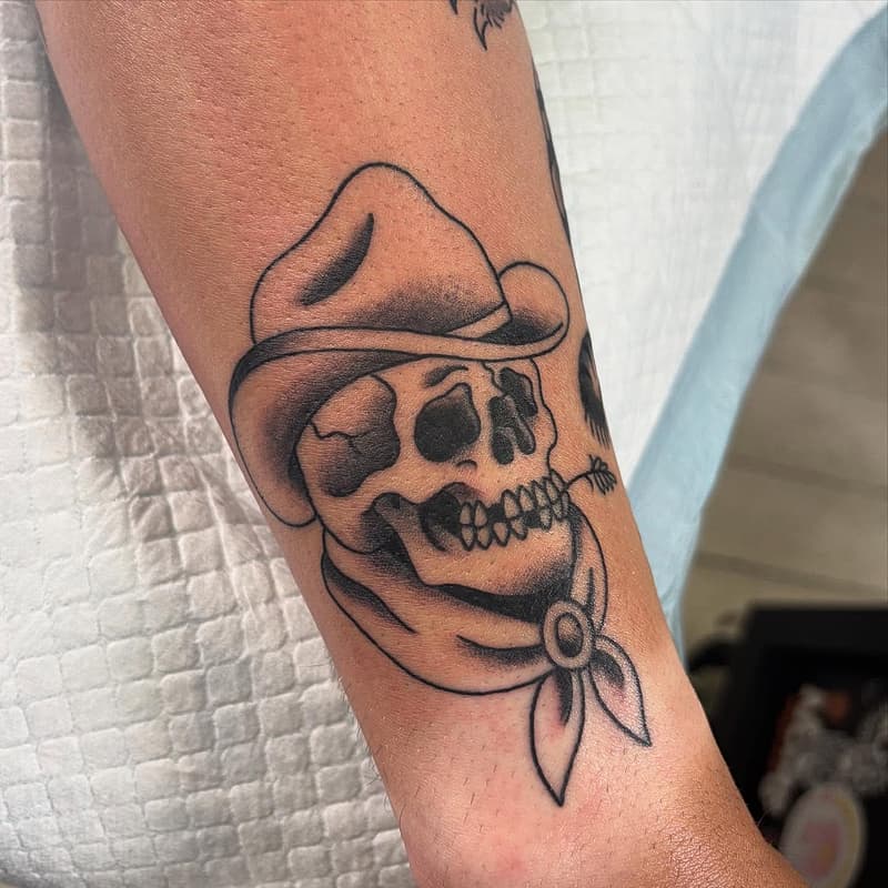 American Traditional tattoo by Courtney Anderson