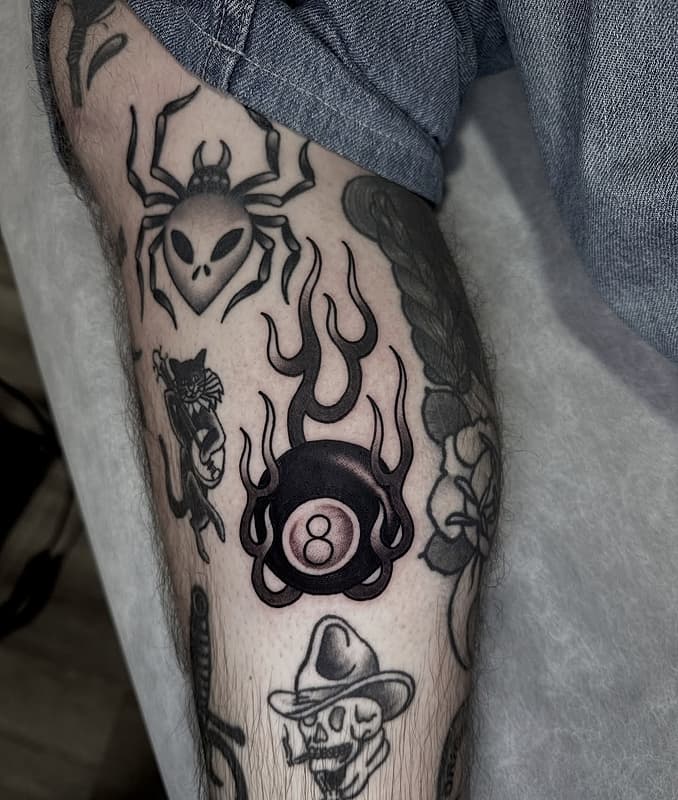 Tattoo by 𝕸𝖆𝖙 𝕾𝖈𝖍𝖚𝖑𝖙𝖟 in Adelaide